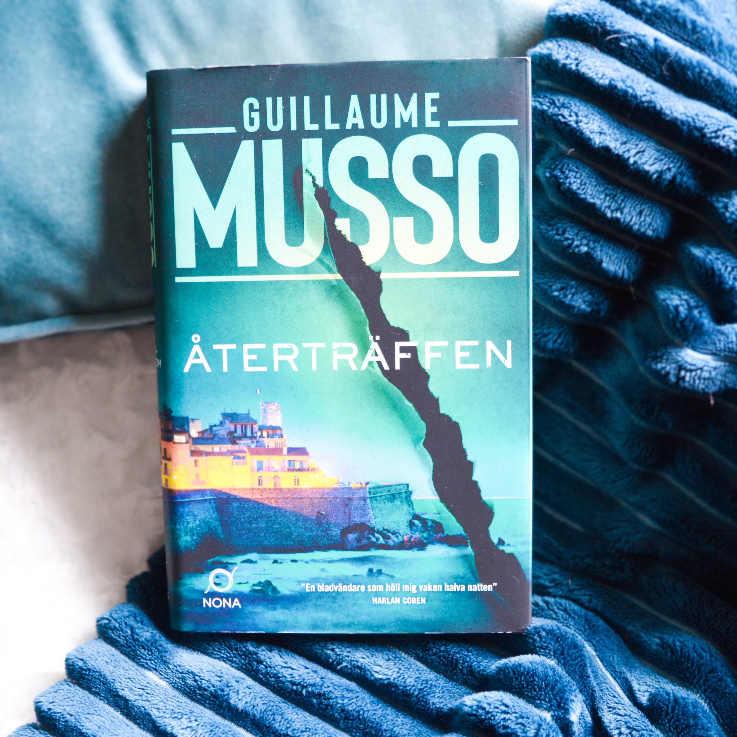 återträffen omslag